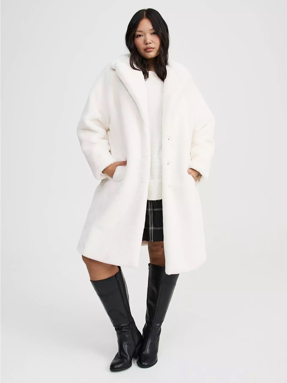 Torrid Longline Faux Fur White Coat sz 2 (2X- 18/20)